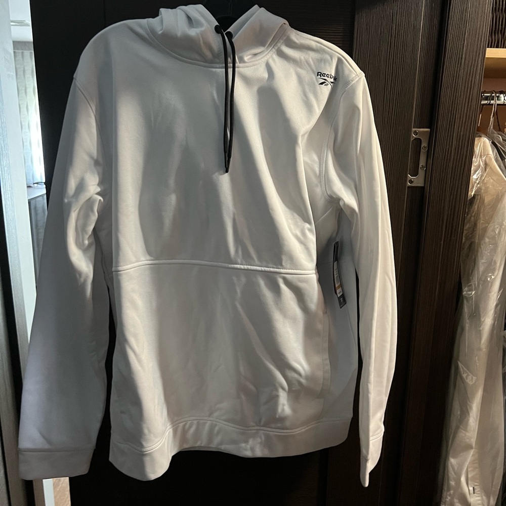 Brand new Reebok sweatshirt